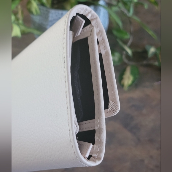 PANDORA Unforgettable Moments Leather Travel Jewelry Clutch Case - Picture 8 of 13